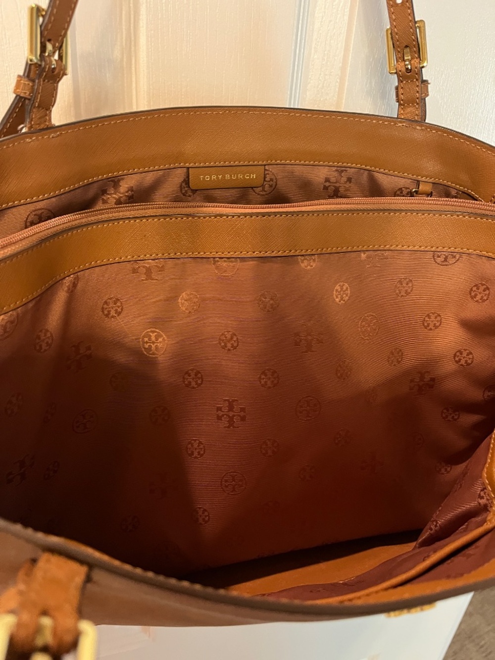 Authentic Tory Burch Tote - Picture 2 of 8